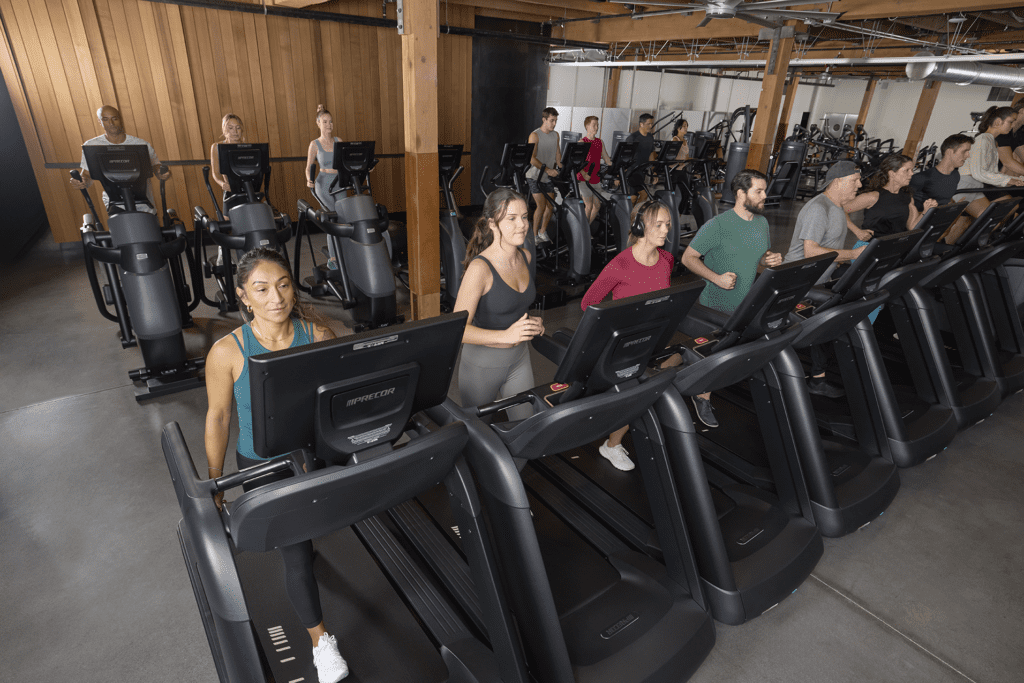 Scl Machine Cross Trainer Benefits | CRUX Gym Cardio Machines